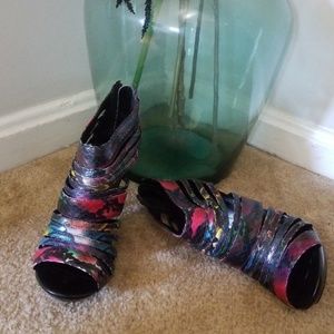 Cutesie Rainbow Leopard Heels